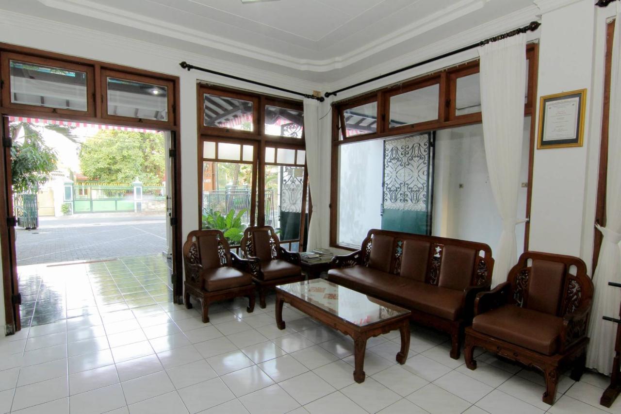 Hotel Fevytra Syariah Yogyakarta Eksteriør bilde