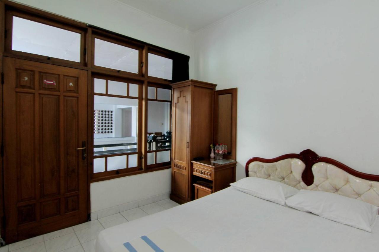 Hotel Fevytra Syariah Yogyakarta Eksteriør bilde