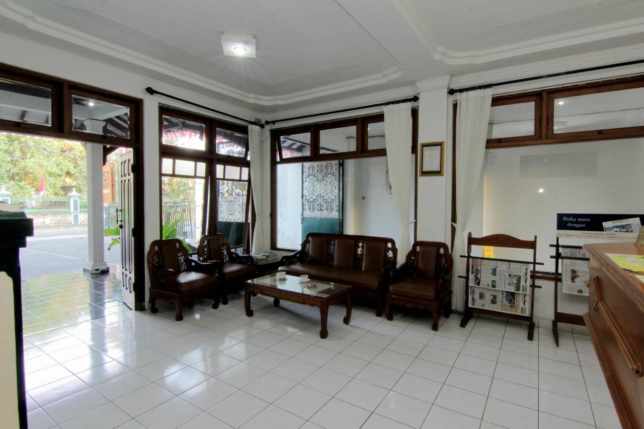 Hotel Fevytra Syariah Yogyakarta Eksteriør bilde