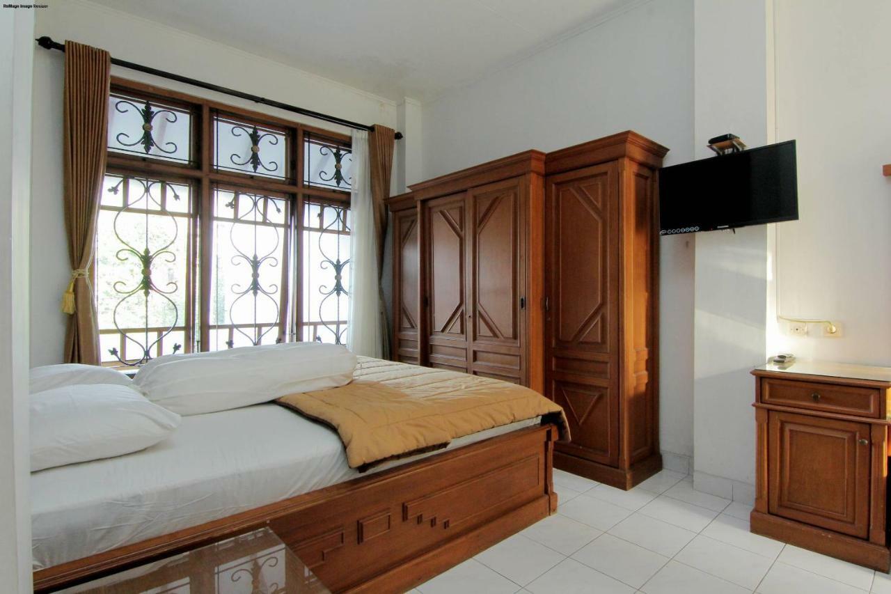 Hotel Fevytra Syariah Yogyakarta Eksteriør bilde